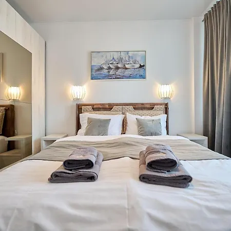 Apartment Aquabliss Frontsea *