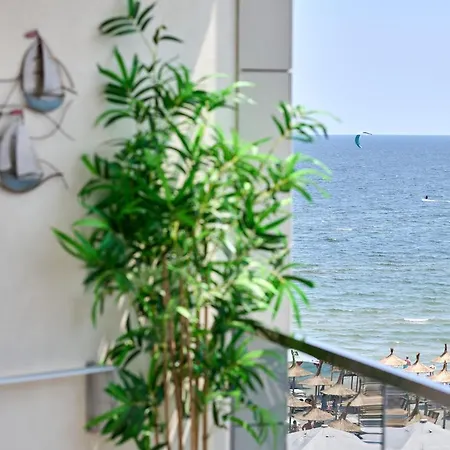 Aquabliss Frontsea Apartment